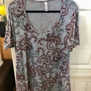 2XL LuLaRoe Paisley Perfect T
